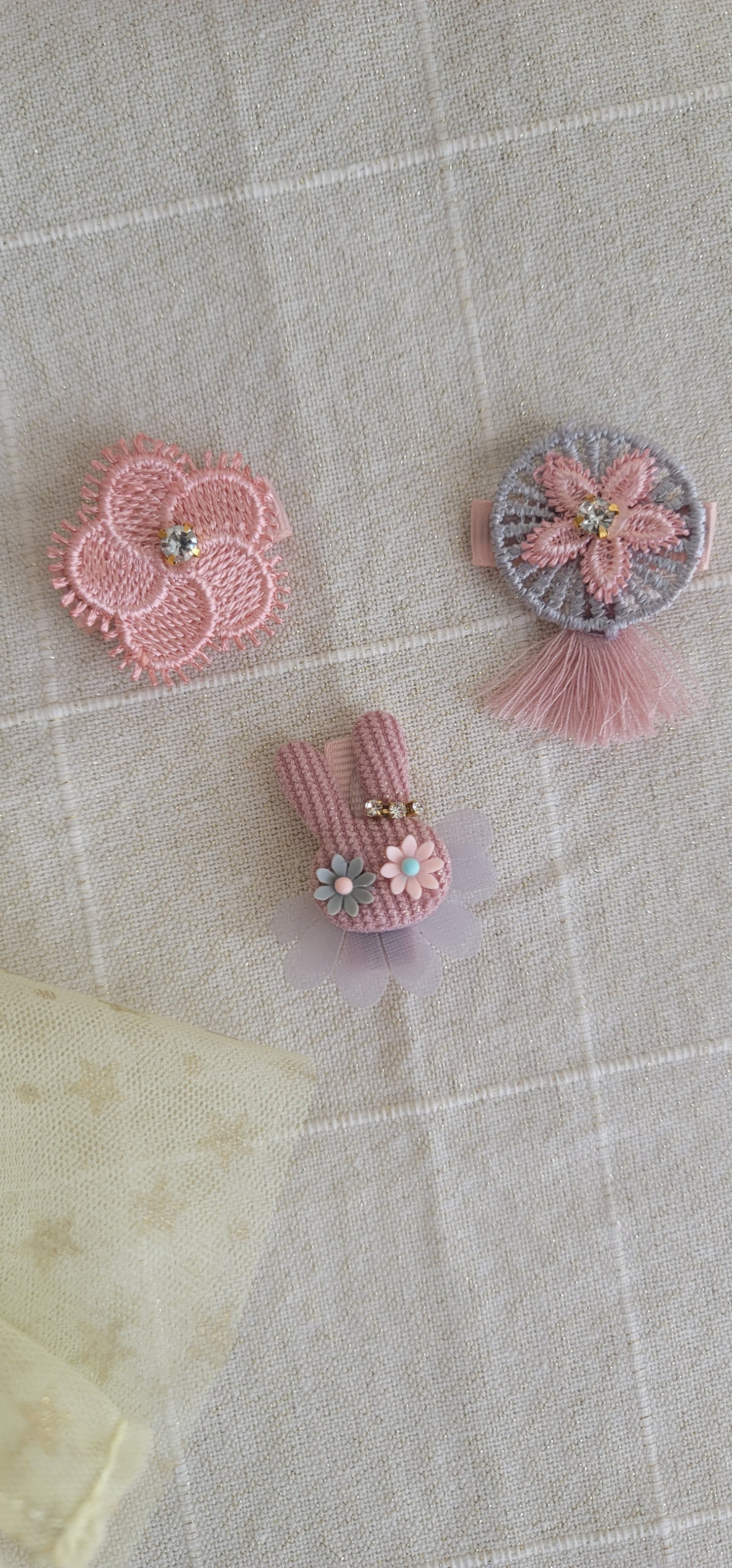 Baby hair clips