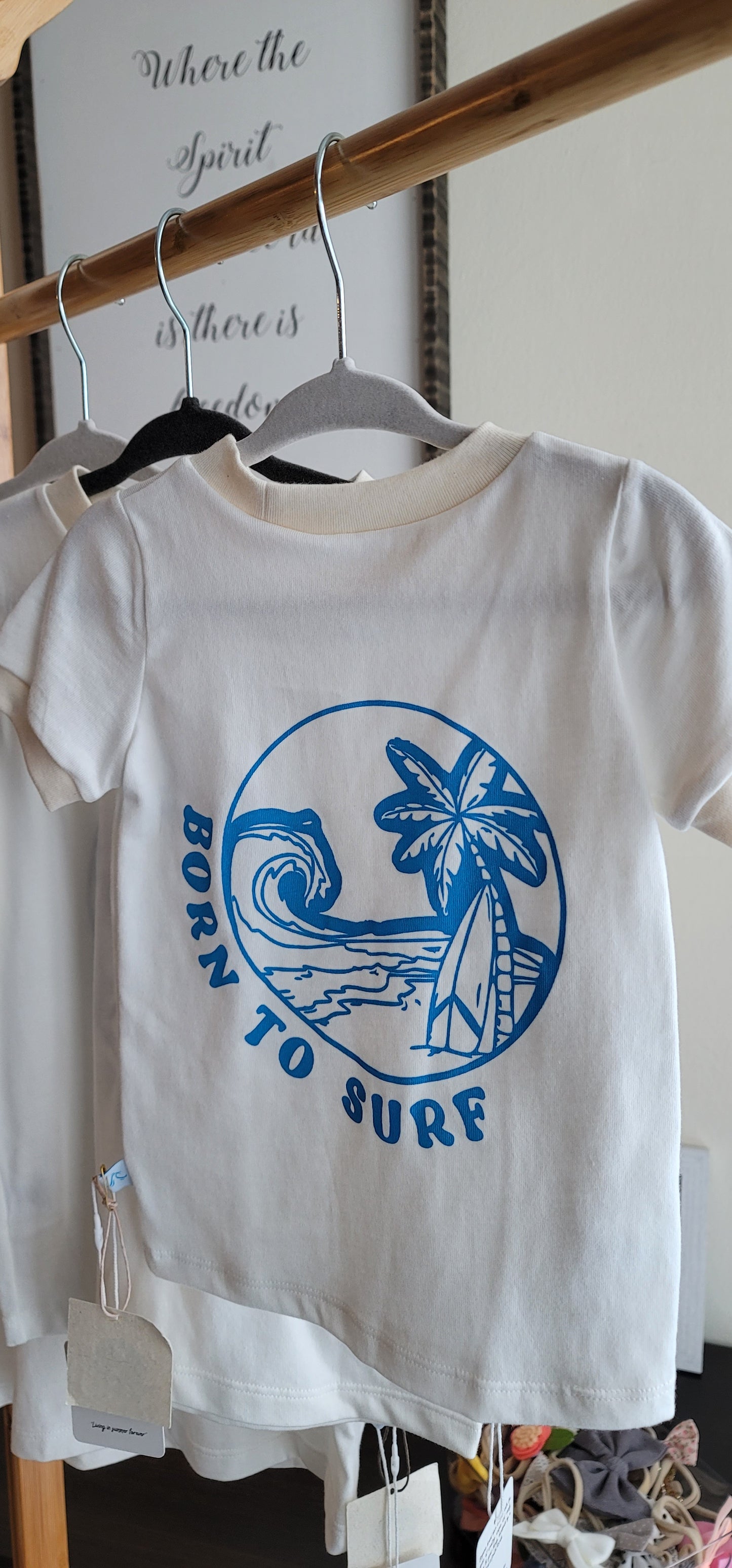 Moana & Kai Born to Surf