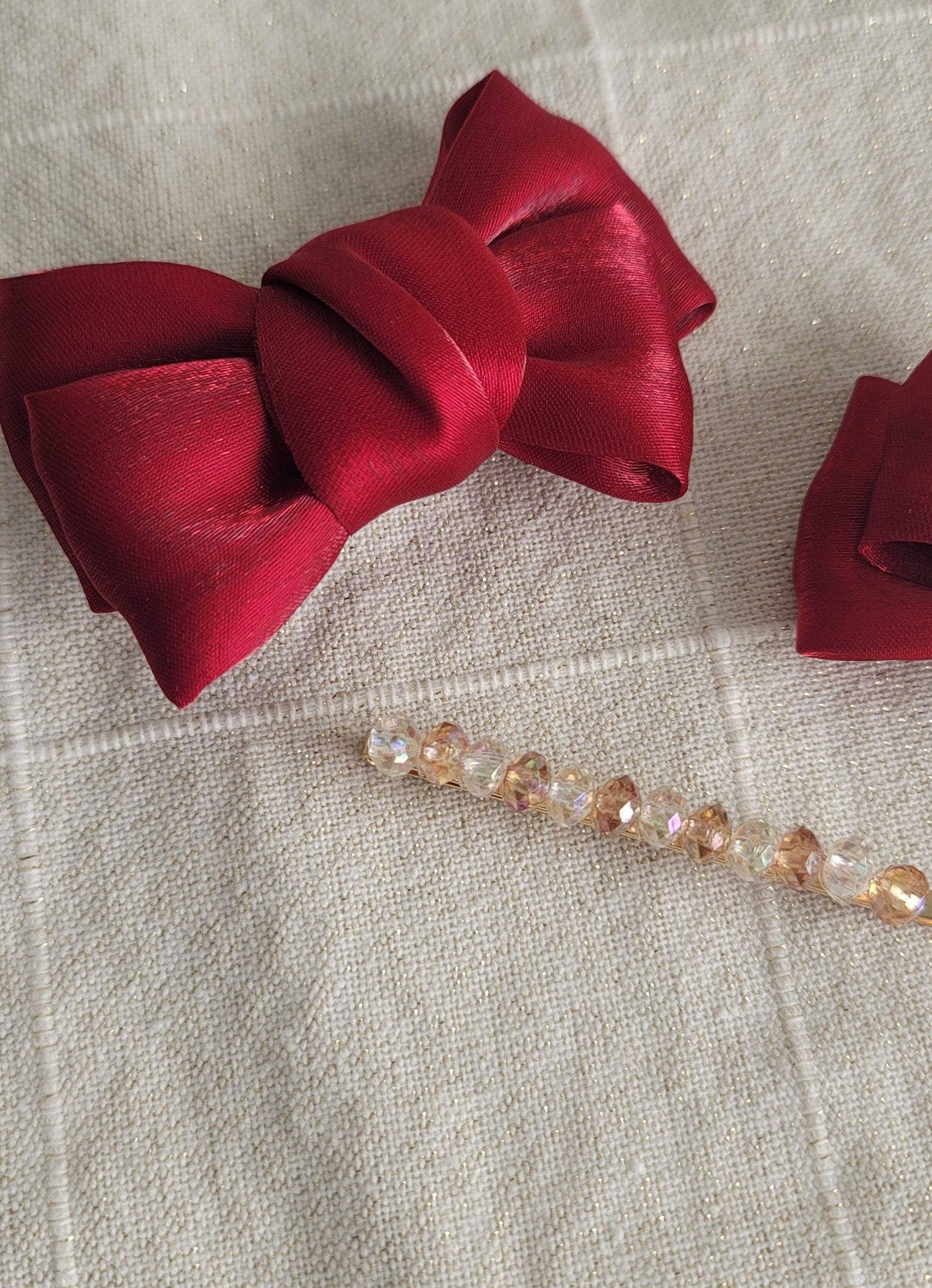 Christmas red bows