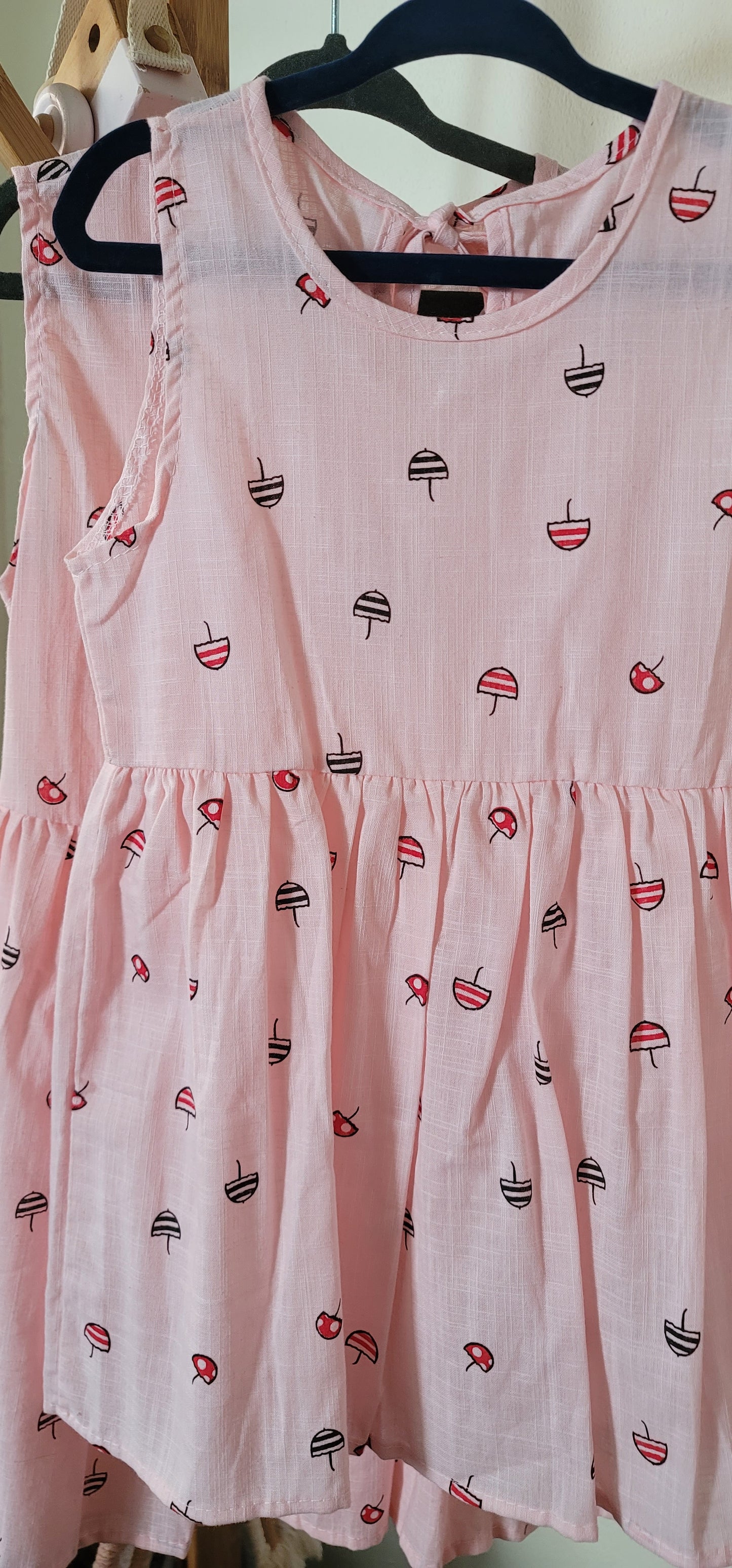 Little umbrellas pink dress